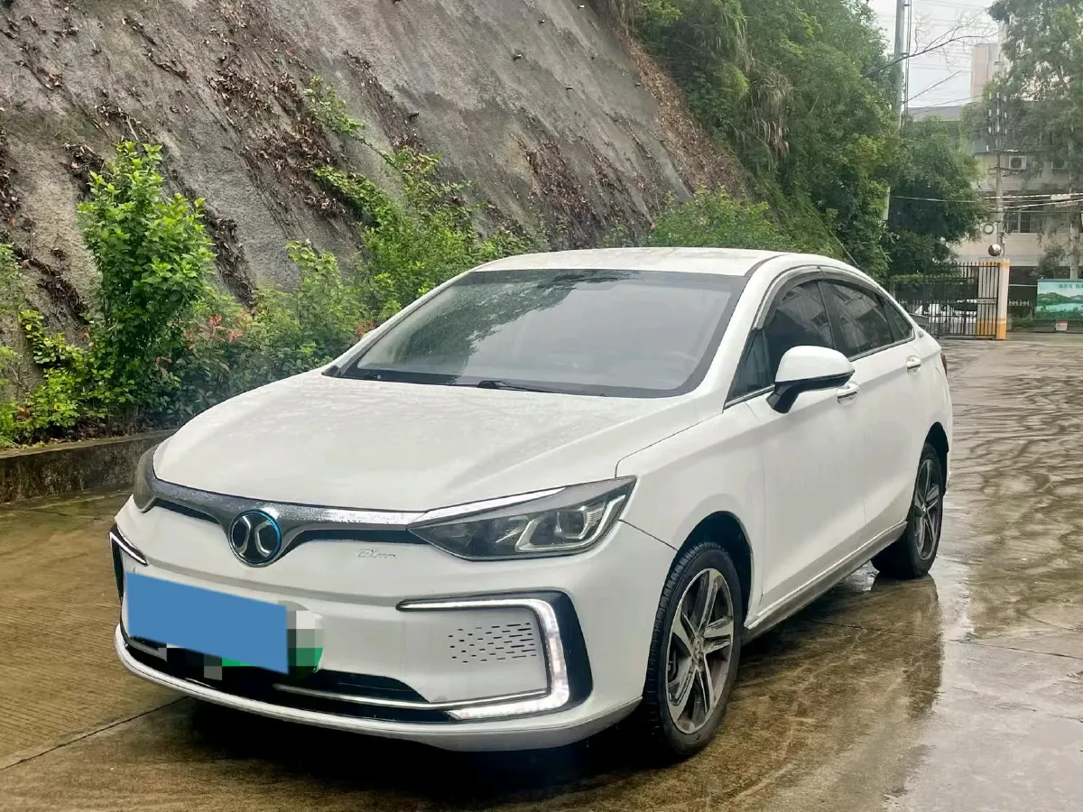 2018 BeiJing Auto EU5 BEV 53.66KWH,autocango,china used car exporter,china ev exporter,chinese used car exporter,chinese used ev exporter