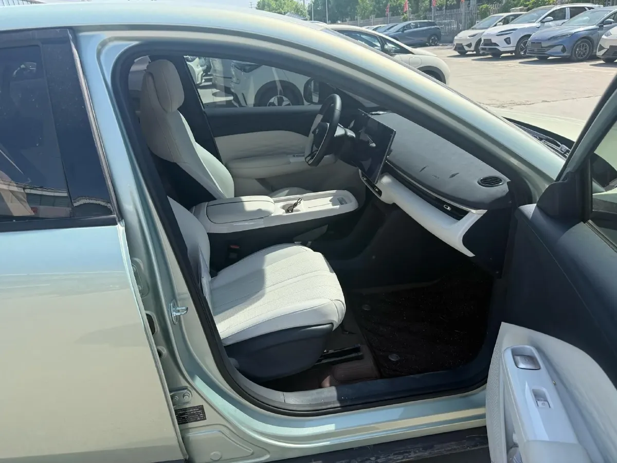 2025 ARCFOX T1 BEV,autocango,china used car exporter,china ev exporter,chinese used car exporter,chinese used ev exporter