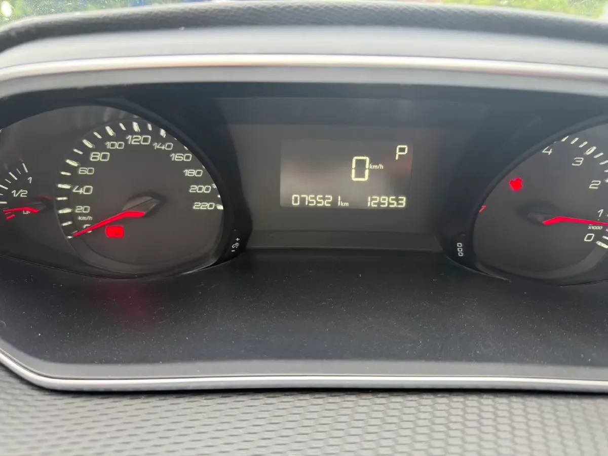 2019 Peugeot 308 1.2T 136HP L3 6AT,autocango,china used car exporter,china ev exporter,chinese used car exporter,chinese used ev exporter
