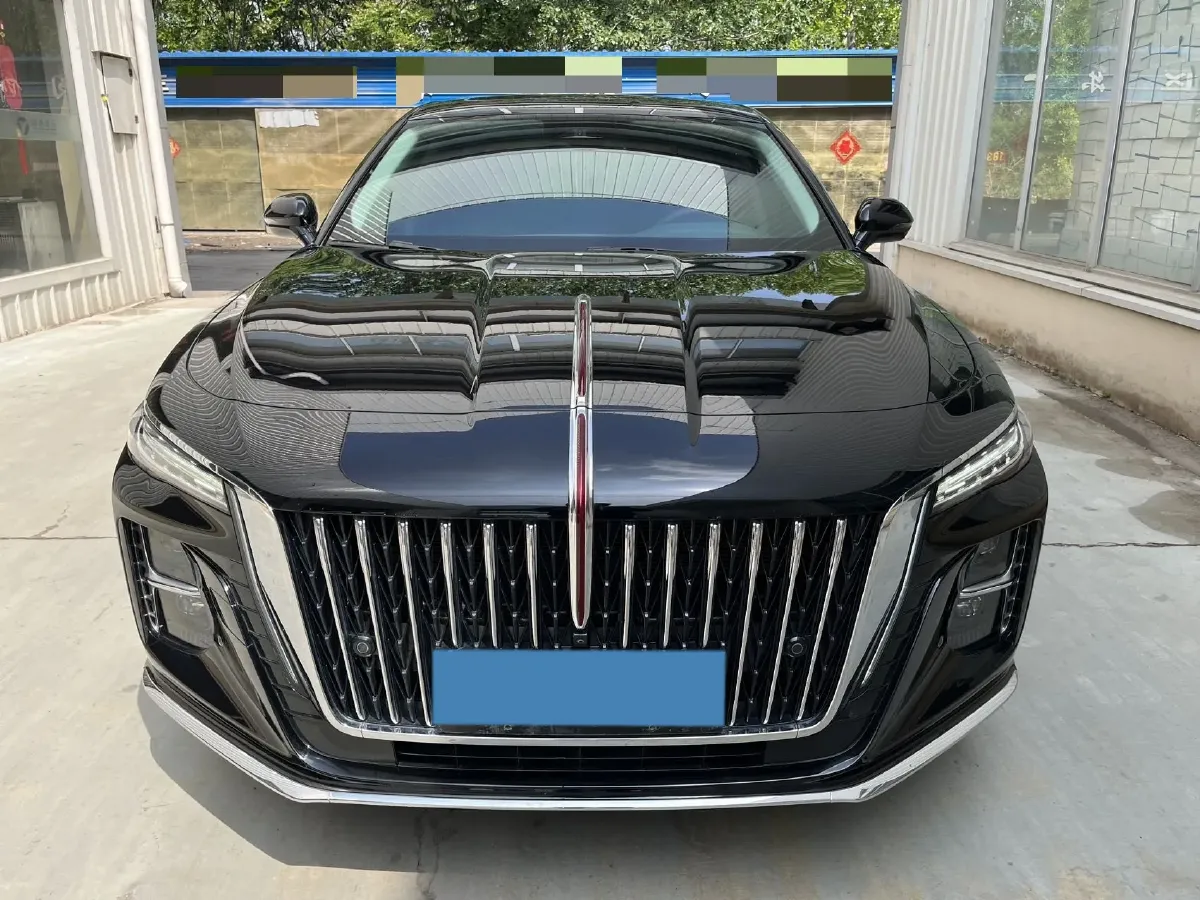 2023 HongQi H5 2.0T 224HP L4 8AT,autocango,china used car exporter,china ev exporter,chinese used car exporter,chinese used ev exporter