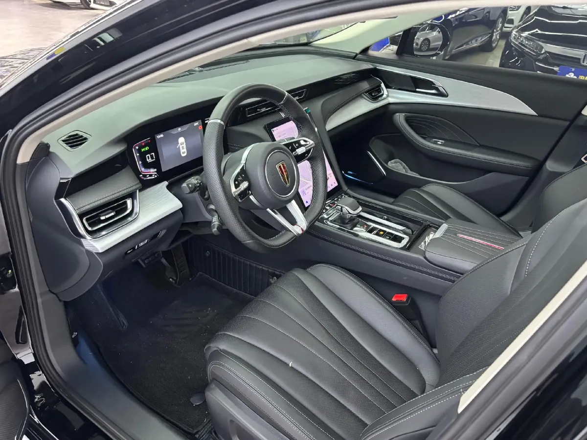 2025 HongQi H5 1.5T 169HP L4 7DCT,autocango,china used car exporter,china ev exporter,chinese used car exporter,chinese used ev exporter