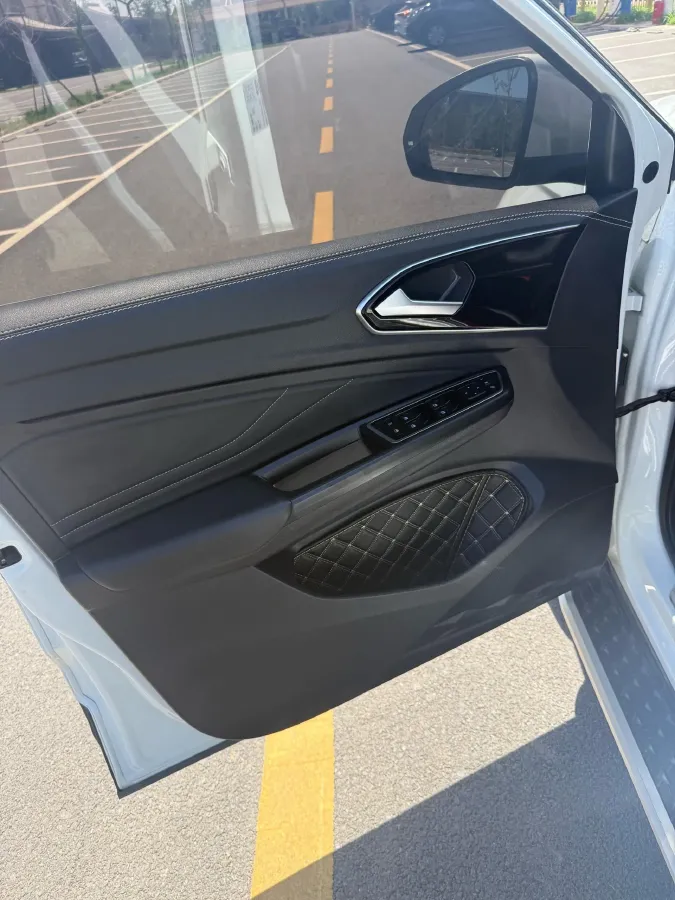 2021 Jetta VS7 1.4T 150HP L4 6AT,autocango,china used car exporter,china ev exporter,chinese used car exporter,chinese used ev exporter
