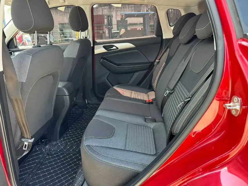 2019 BeiJing Auto X3 1.5L 116HP L4 5MT,autocango,china used car exporter,china ev exporter,chinese used car exporter,chinese used ev exporter