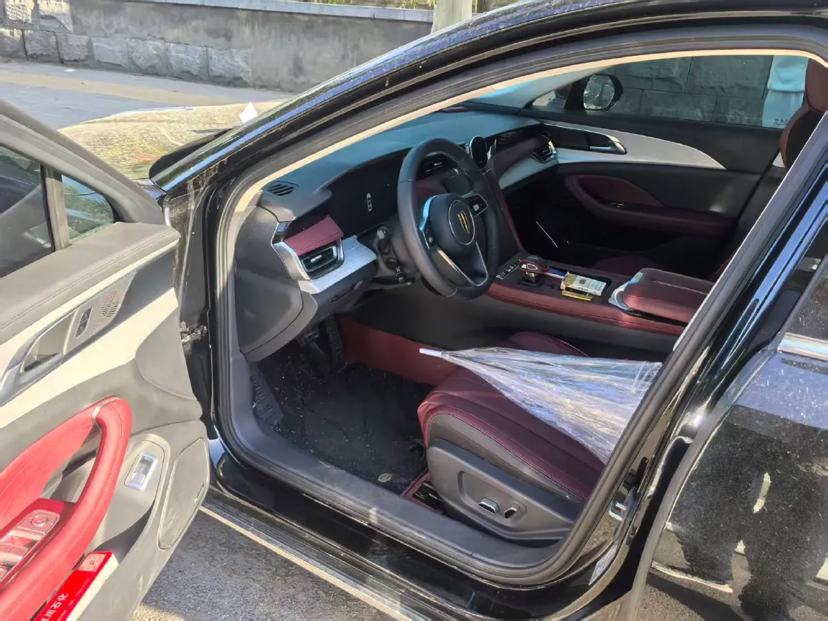 2024 HongQi H5 1.5T 169HP L4 7DCT,autocango,china used car exporter,china ev exporter,chinese used car exporter,chinese used ev exporter