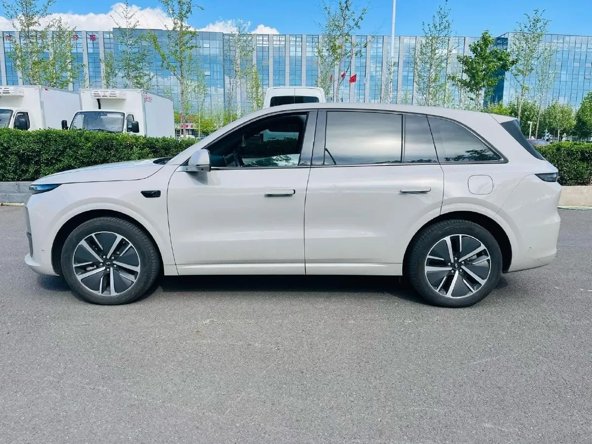 2024 Li L6 Range Extended 154HP L4 REEV 36.8KWH,autocango,china used car exporter,china ev exporter,chinese used car exporter,chinese used ev exporter
