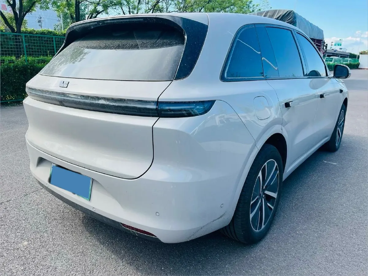 2024 Li L6 Range Extended 154HP L4 REEV 36.8KWH,autocango,china used car exporter,china ev exporter,chinese used car exporter,chinese used ev exporter