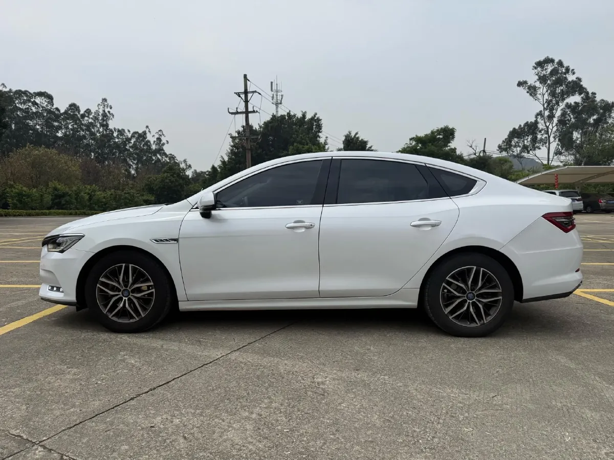 2019 BYD Qin Pro BEV 56.4KWH,autocango,china used car exporter,china ev exporter,chinese used car exporter,chinese used ev exporter