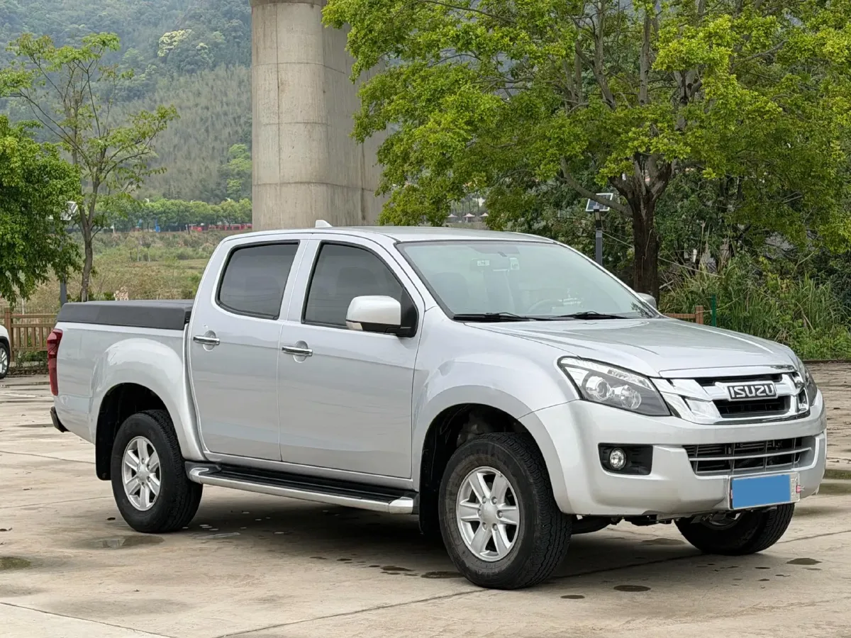 2019 Isuzu LingTuo 2.5T 129HP L4 6AT,autocango,china used car exporter,china ev exporter,chinese used car exporter,chinese used ev exporter