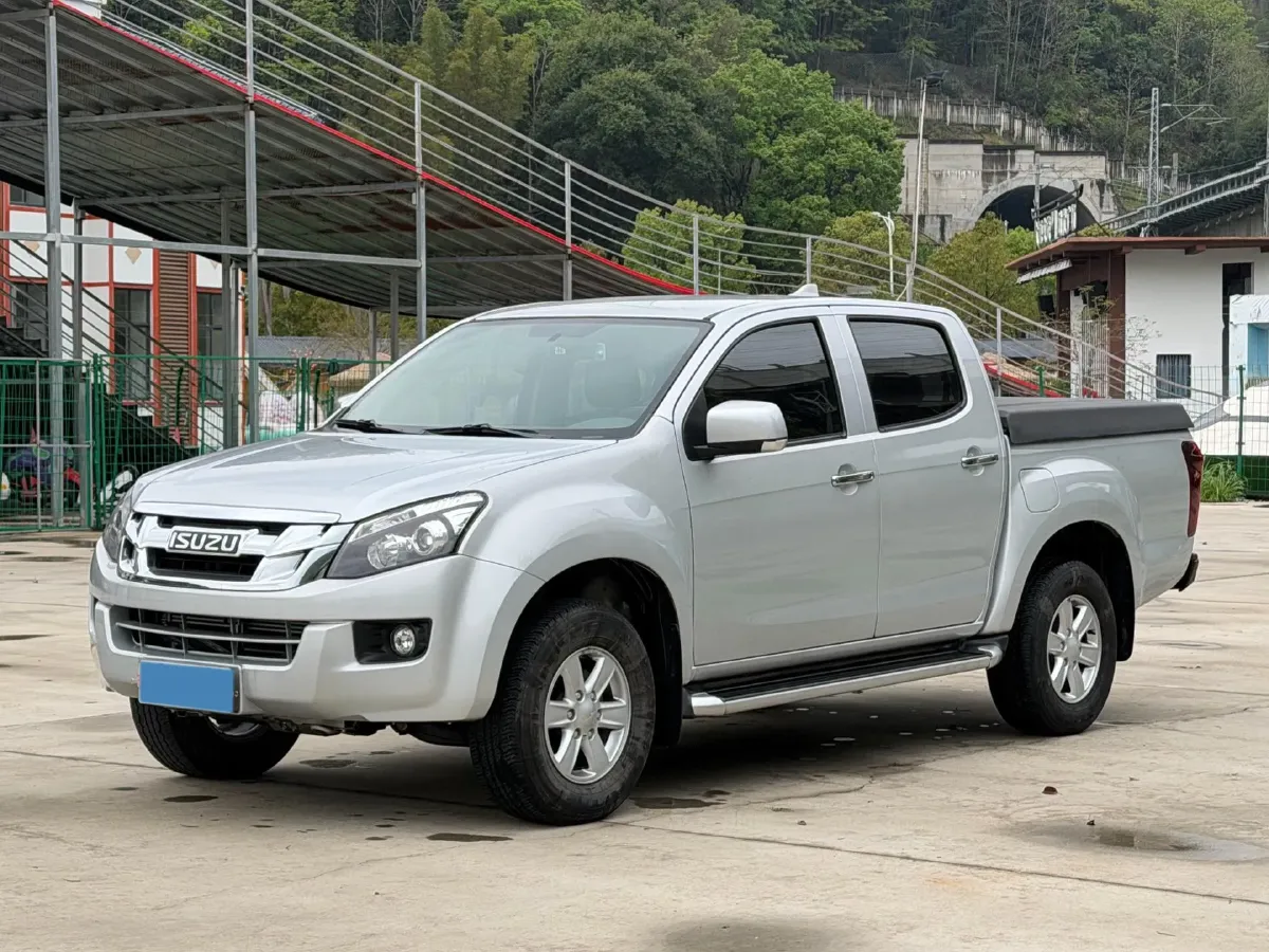 2019 Isuzu LingTuo 2.5T 129HP L4 6AT,autocango,china used car exporter,china ev exporter,chinese used car exporter,chinese used ev exporter