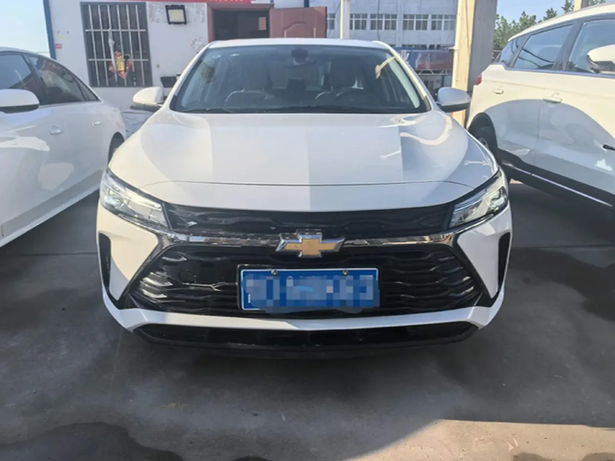 2024 Chevrolet Monza 1.5L 113HP L4 6DCT,autocango,china used car exporter,china ev exporter,chinese used car exporter,chinese used ev exporter