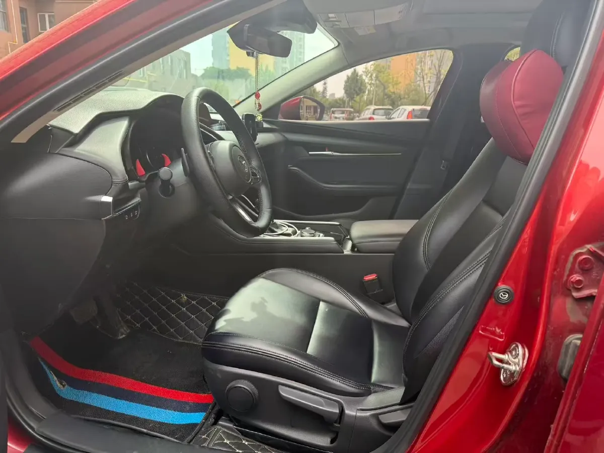 2021 Mazda 3 Axela 2.0L 158HP L4 6AT,autocango,china used car exporter,china ev exporter,chinese used car exporter,chinese used ev exporter