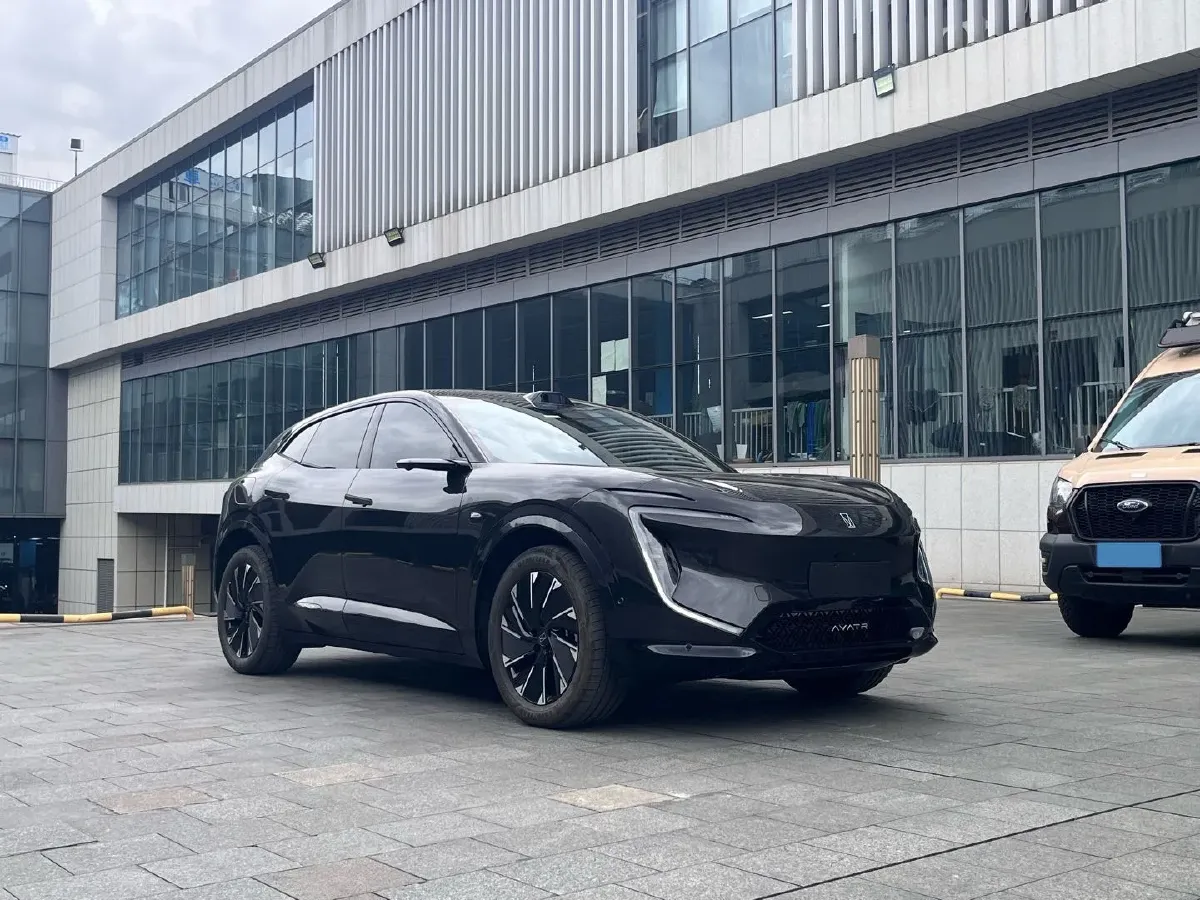 2026 Avatr 07 1.5T 156HP L4 REEV,autocango,china used car exporter,china ev exporter,chinese used car exporter,chinese used ev exporter