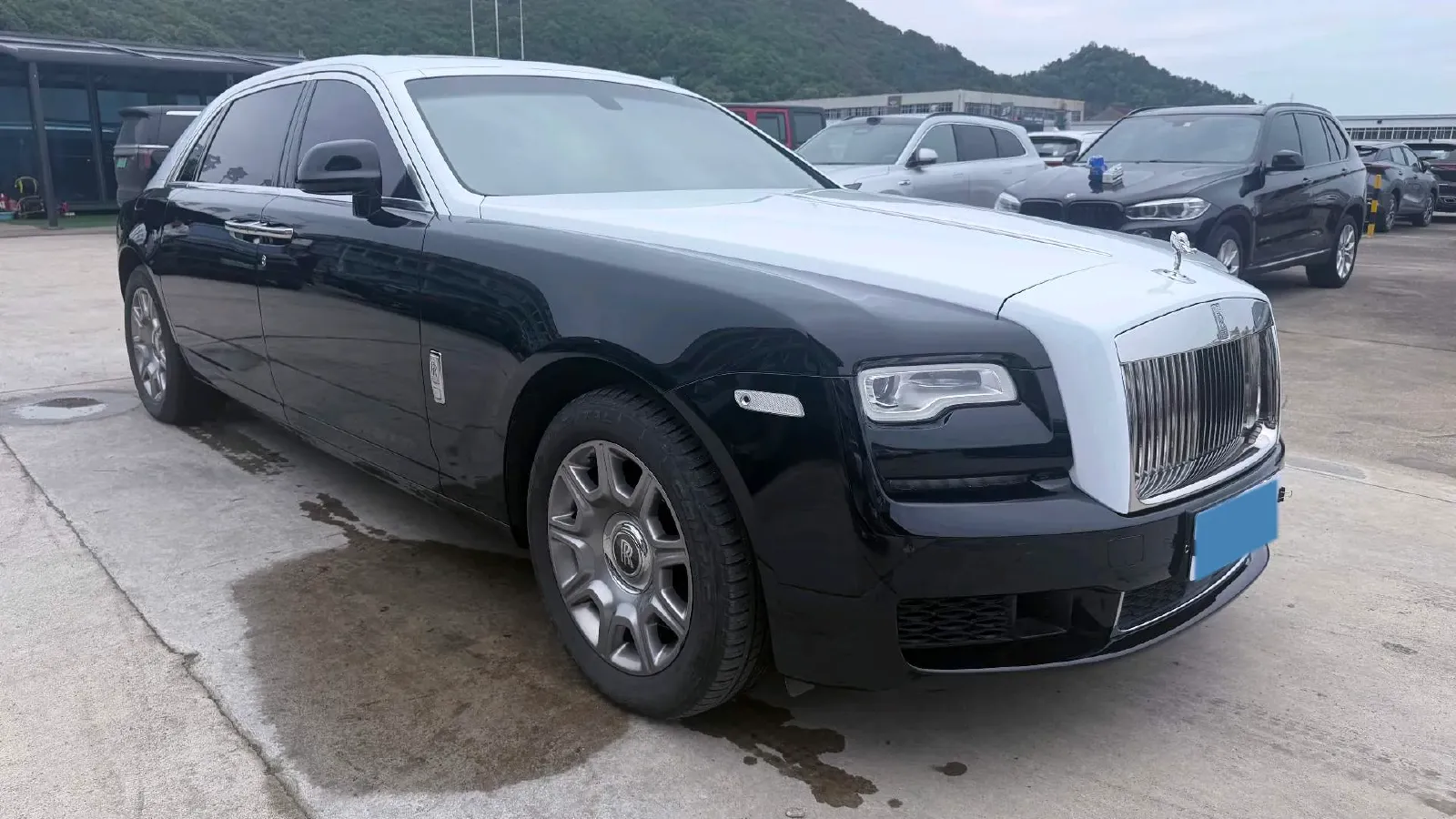 2018 Rolls-Royce Ghost 6.6T 571HP V12 8AT,autocango,china used car exporter,china ev exporter,chinese used car exporter,chinese used ev exporter