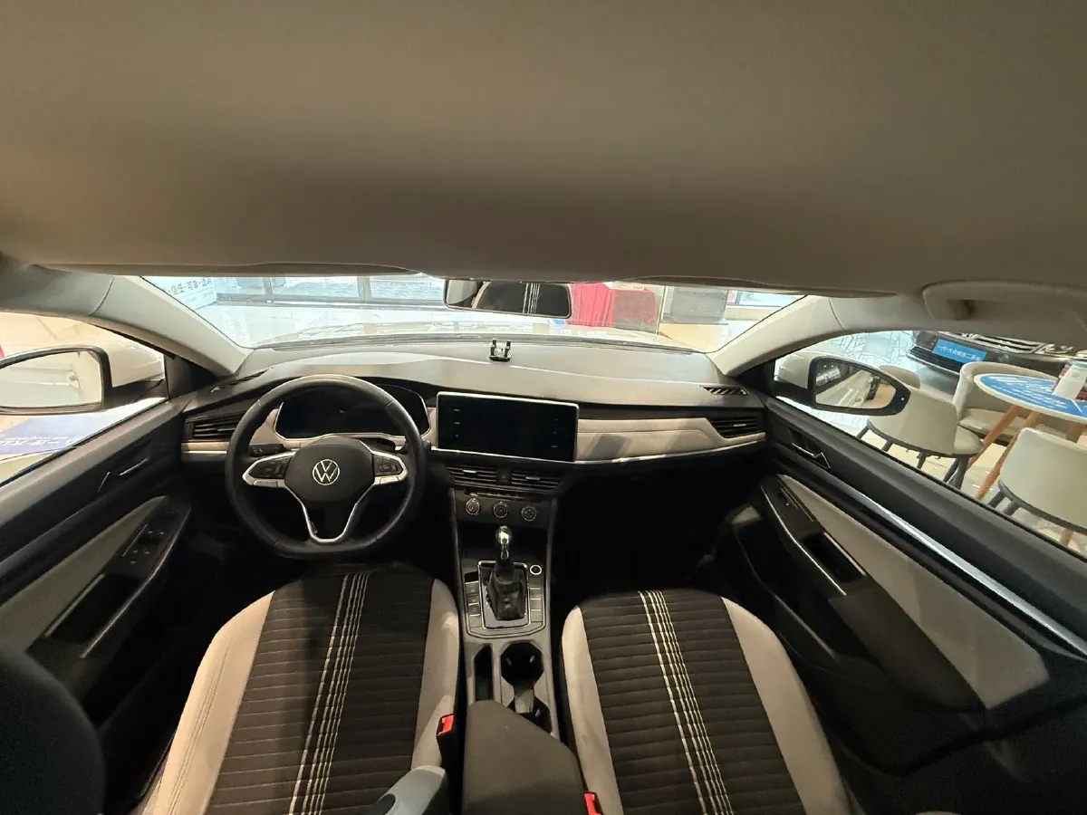 2023 Volkswagen Bora 1.2T 116HP L4 7DCT,autocango,china used car exporter,china ev exporter,chinese used car exporter,chinese used ev exporter
