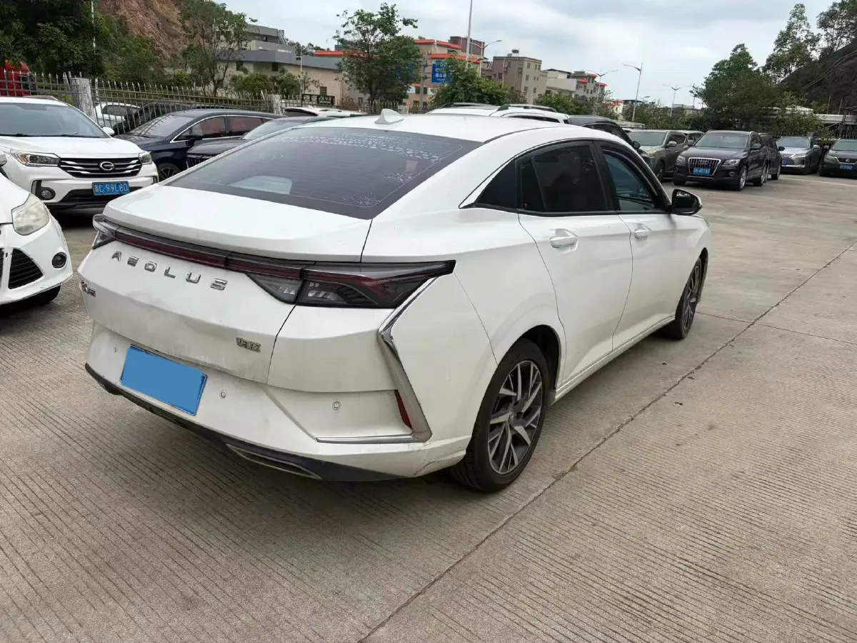 2020 DongFeng Aeolus YiXuan 1.5T 150HP L4 6DCT,autocango,china used car exporter,china ev exporter,chinese used car exporter,chinese used ev exporter
