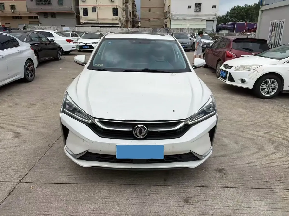 2020 DongFeng Aeolus YiXuan 1.5T 150HP L4 6DCT,autocango,china used car exporter,china ev exporter,chinese used car exporter,chinese used ev exporter