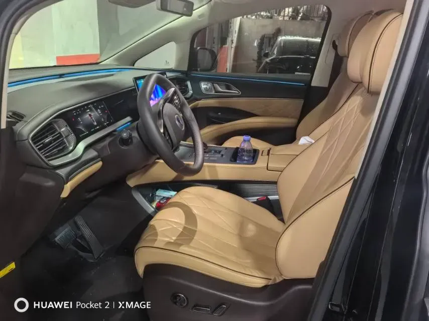 2024 Denza D9 1.5T 139HP L4 E-CVT PHEV 40KWH,autocango,china used car exporter,china ev exporter,chinese used car exporter,chinese used ev exporter
