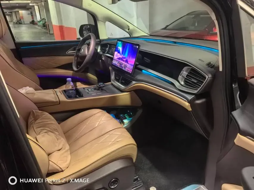 2024 Denza D9 1.5T 139HP L4 E-CVT PHEV 40KWH,autocango,china used car exporter,china ev exporter,chinese used car exporter,chinese used ev exporter