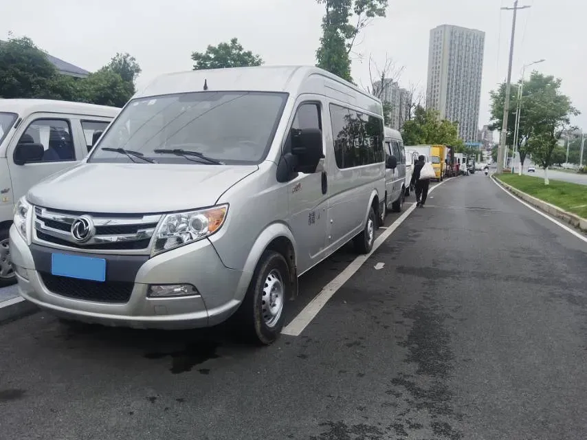 2021 DongFeng DFAC YuFeng 2.3T 110HP L4 6MT,autocango,china used car exporter,china ev exporter,chinese used car exporter,chinese used ev exporter