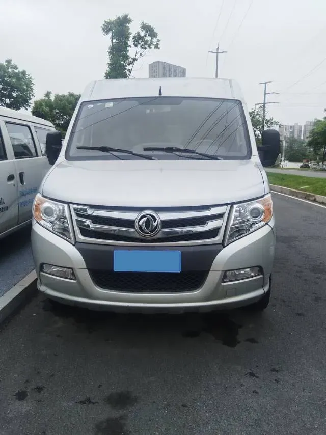 2021 DongFeng DFAC YuFeng 2.3T 110HP L4 6MT,autocango,china used car exporter,china ev exporter,chinese used car exporter,chinese used ev exporter