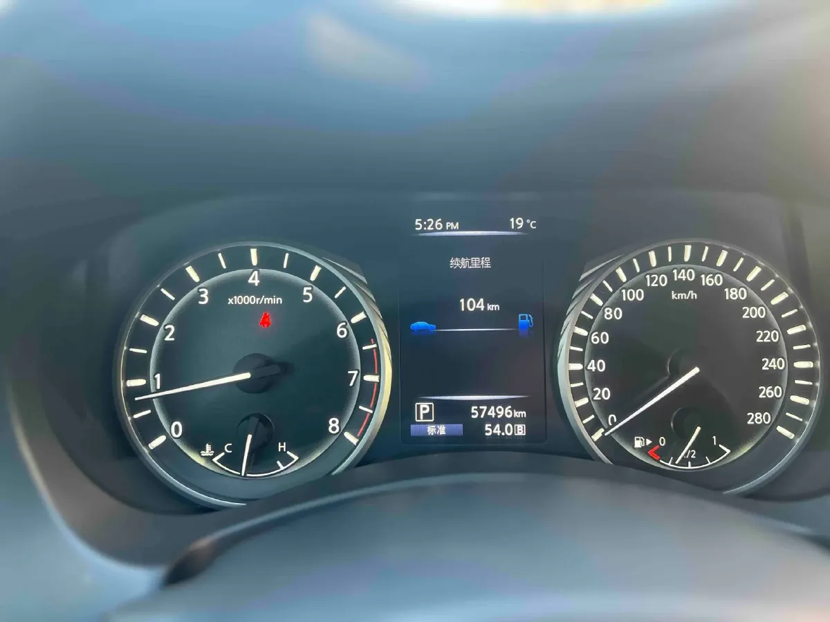 2018 Jeep Grand Commander 2.0T 265HP L4 9AT,autocango,china used car exporter,china ev exporter,chinese used car exporter,chinese used ev exporter