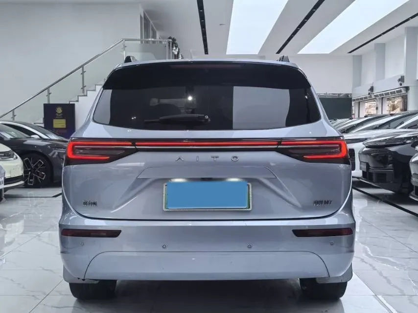 2024 AITO AITO M7 1.5T 152HP L4 REEV 40KWH,autocango,china used car exporter,china ev exporter,chinese used car exporter,chinese used ev exporter