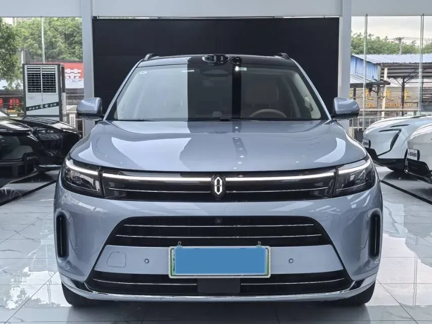 2024 AITO AITO M7 1.5T 152HP L4 REEV 40KWH,autocango,china used car exporter,china ev exporter,chinese used car exporter,chinese used ev exporter