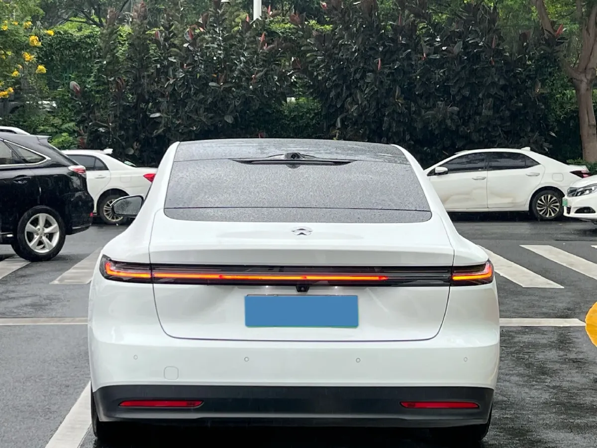 2024 NIO ET7 BEV 75KWH,autocango,china used car exporter,china ev exporter,chinese used car exporter,chinese used ev exporter