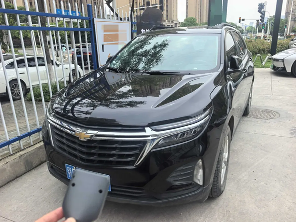 2021 Chevrolet Equinox 1.5T 169HP L4 6AT,autocango,china used car exporter,china ev exporter,chinese used car exporter,chinese used ev exporter
