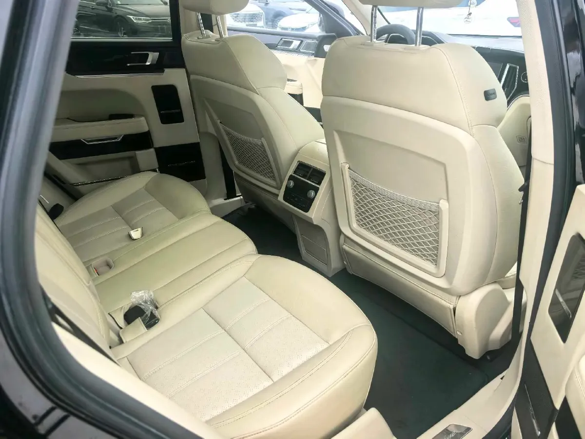 2017 Zotye T700 1.8T 177HP L4 6DCT,autocango,china used car exporter,china ev exporter,chinese used car exporter,chinese used ev exporter