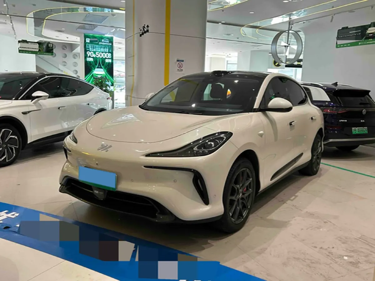 2023 IM LS6 BEV 71KWH,autocango,china used car exporter,china ev exporter,chinese used car exporter,chinese used ev exporter