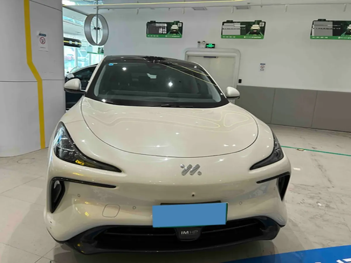 2023 IM LS6 BEV 71KWH,autocango,china used car exporter,china ev exporter,chinese used car exporter,chinese used ev exporter