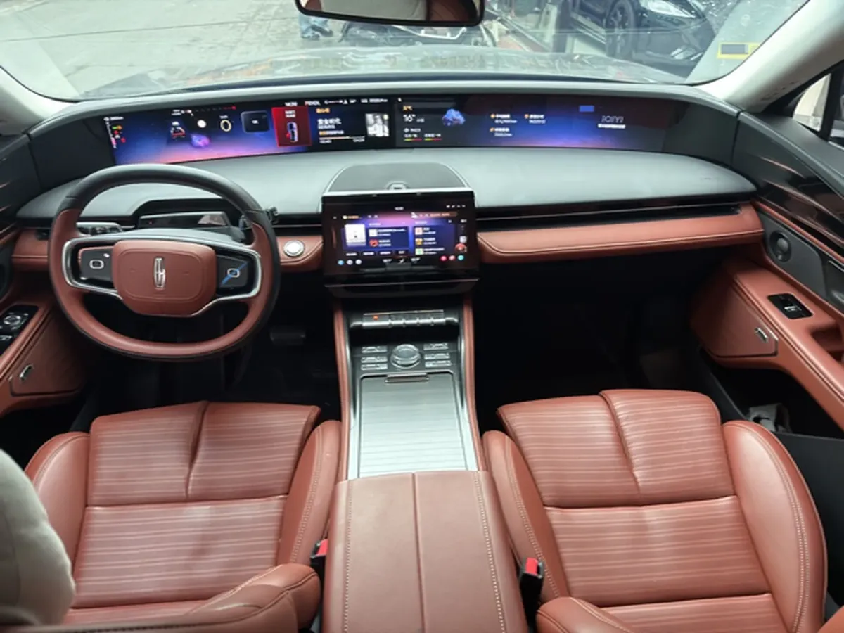 2025 Lincoln Nautilus 2.0T 261HP L4 8AT,autocango,china used car exporter,china ev exporter,chinese used car exporter,chinese used ev exporter