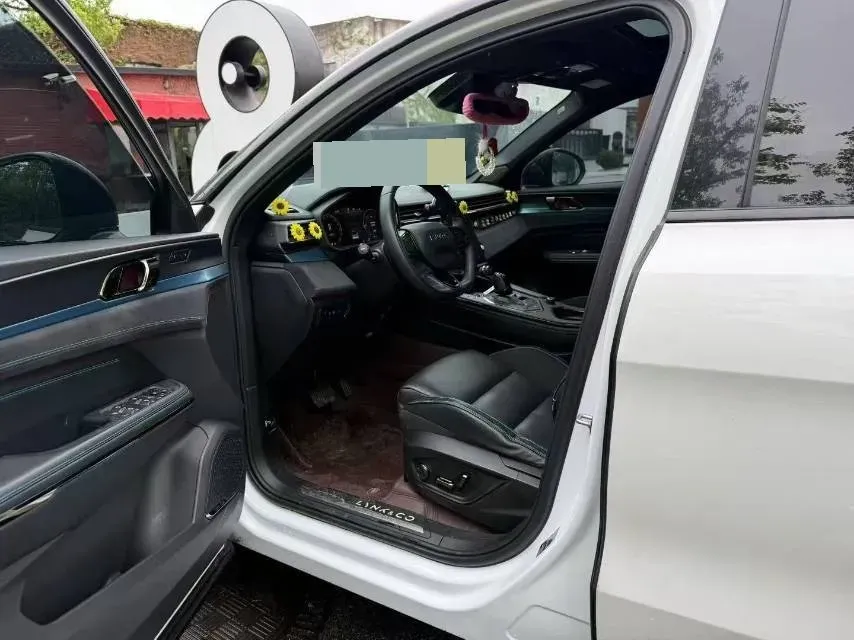 2021 Peugeot 508L 1.6T 200HP L4 8AT PHEV 12KWH,autocango,china used car exporter,china ev exporter,chinese used car exporter,chinese used ev exporter