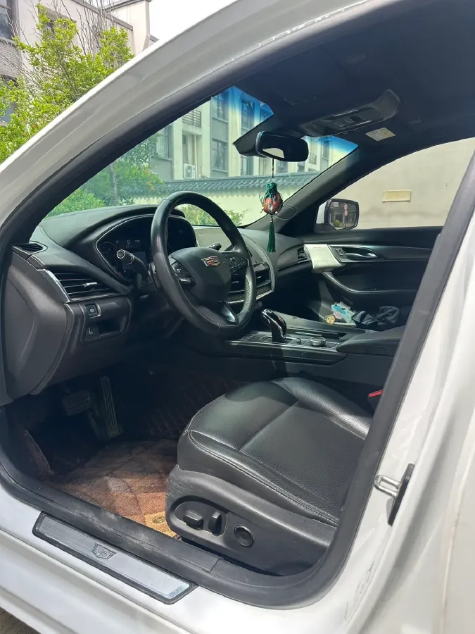 2021 Cadillac CT5 2.0T 237HP L4 10AT,autocango,china used car exporter,china ev exporter,chinese used car exporter,chinese used ev exporter