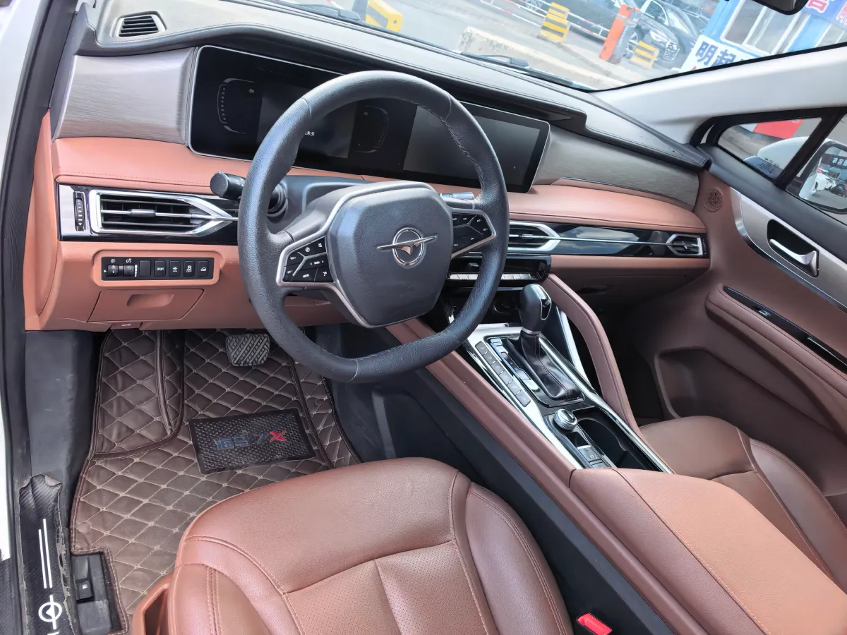 2020 HaiMa 7X 1.6T 195HP L4 6AT,autocango,china used car exporter,china ev exporter,chinese used car exporter,chinese used ev exporter
