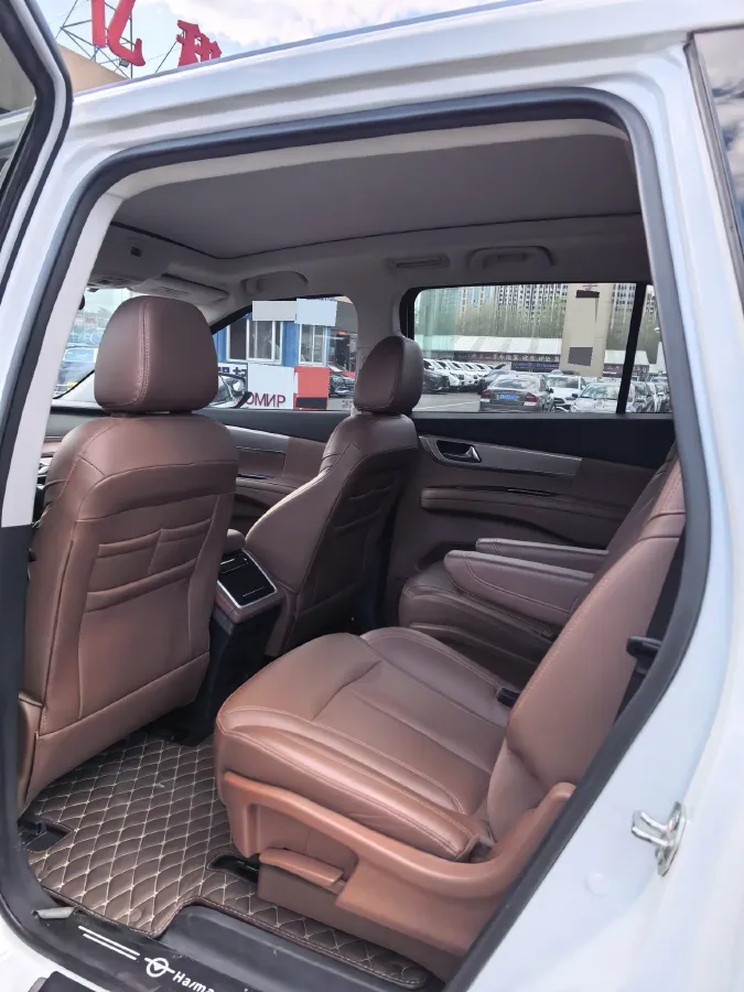 2020 HaiMa 7X 1.6T 195HP L4 6AT,autocango,china used car exporter,china ev exporter,chinese used car exporter,chinese used ev exporter