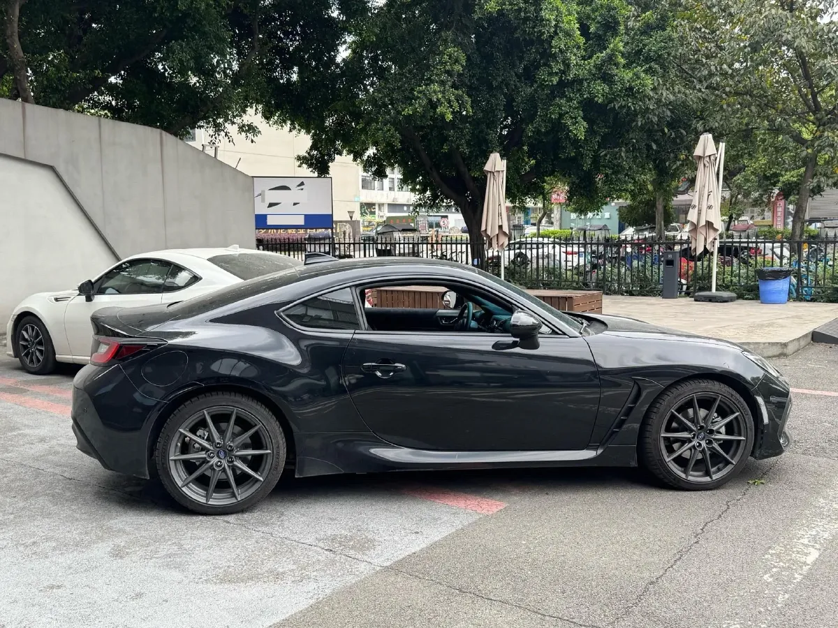 2022 Subaru BRZ 2.4L 234HP H4 6MT,autocango,china used car exporter,china ev exporter,chinese used car exporter,chinese used ev exporter
