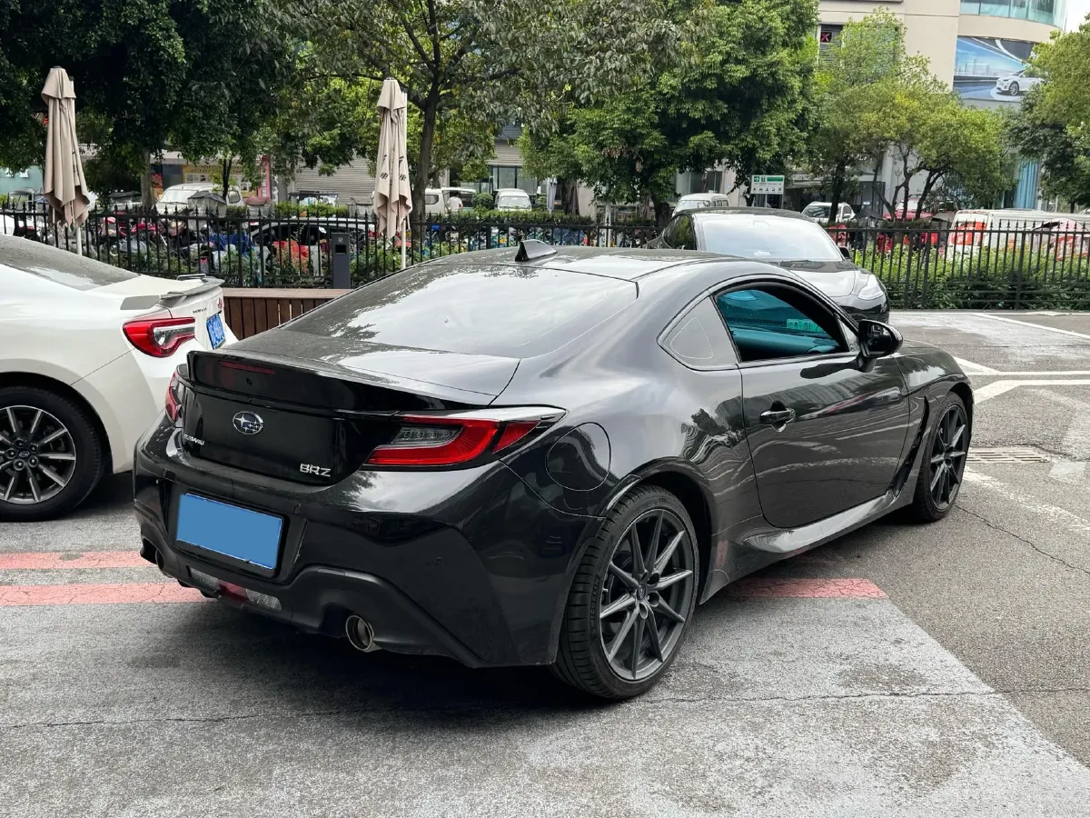 2022 Subaru BRZ 2.4L 234HP H4 6MT,autocango,china used car exporter,china ev exporter,chinese used car exporter,chinese used ev exporter