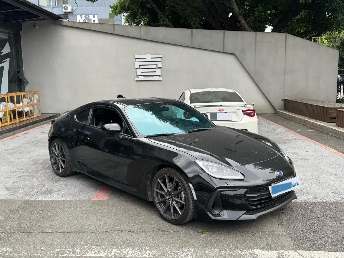 2022 Subaru BRZ 2.4L 234HP H4 6MT,autocango,china used car exporter,china ev exporter,chinese used car exporter,chinese used ev exporter