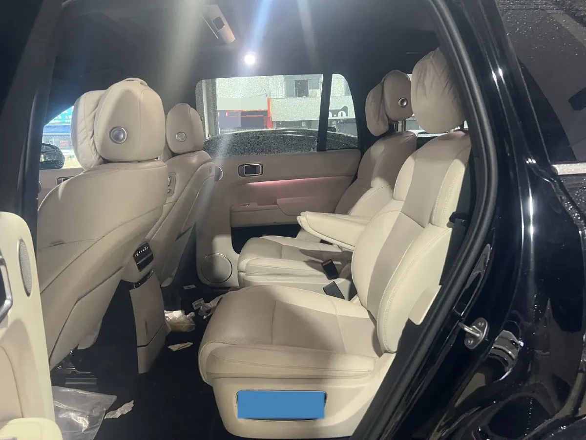 2023 Li L9 Range Extended 154HP REEV 42.6KWH,autocango,china used car exporter,china ev exporter,chinese used car exporter,chinese used ev exporter