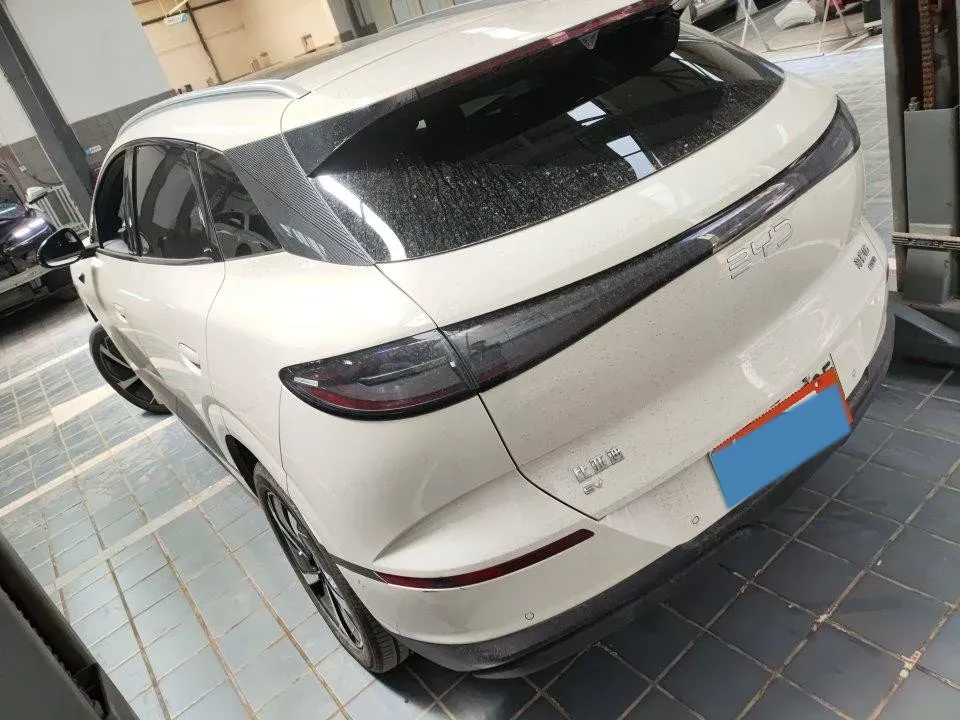 2025 LanDian E5 PLUS 1.5L 95HP L4 E-CVT PHEV,autocango,china used car exporter,china ev exporter,chinese used car exporter,chinese used ev exporter