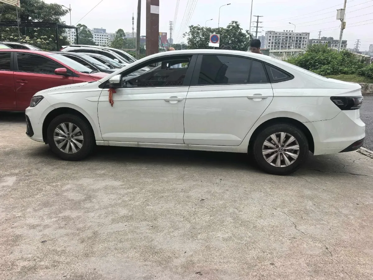 2025 Ruichi Auto EC75 BEV 41.85KWH,autocango,china used car exporter,china ev exporter,chinese used car exporter,chinese used ev exporter