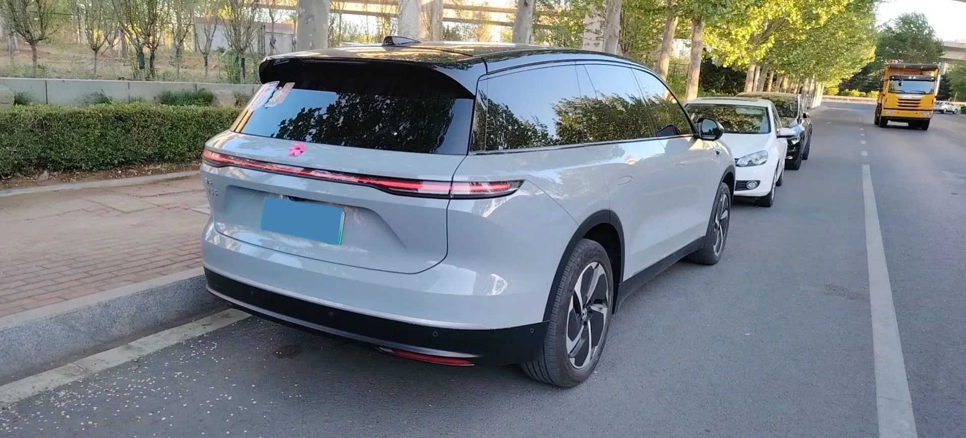 2023 NIO EC7 BEV 100KWH,autocango,china used car exporter,china ev exporter,chinese used car exporter,chinese used ev exporter