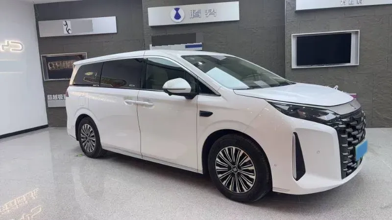 2025 BYD Xia 1.5T 156HP L4 E-CVT PHEV 36.6KWH,autocango,china used car exporter,china ev exporter,chinese used car exporter,chinese used ev exporter