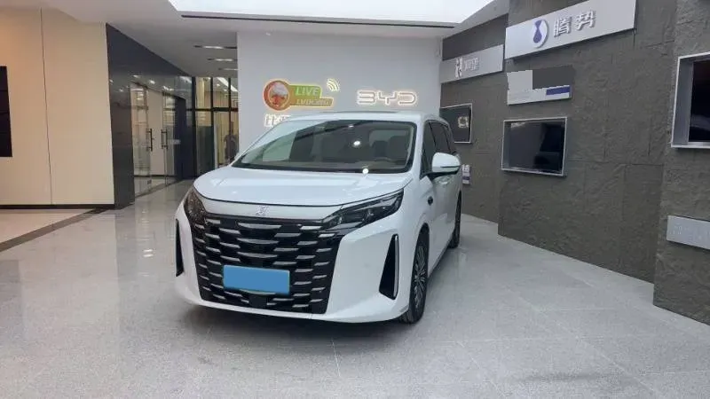 2025 BYD Xia 1.5T 156HP L4 E-CVT PHEV 36.6KWH,autocango,china used car exporter,china ev exporter,chinese used car exporter,chinese used ev exporter