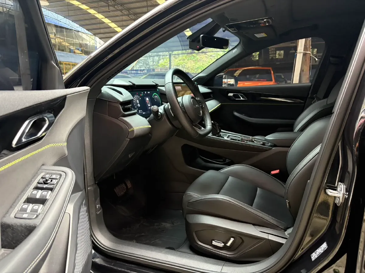 2023 Haval H5 2.0T 224HP L4 8AT,autocango,china used car exporter,china ev exporter,chinese used car exporter,chinese used ev exporter