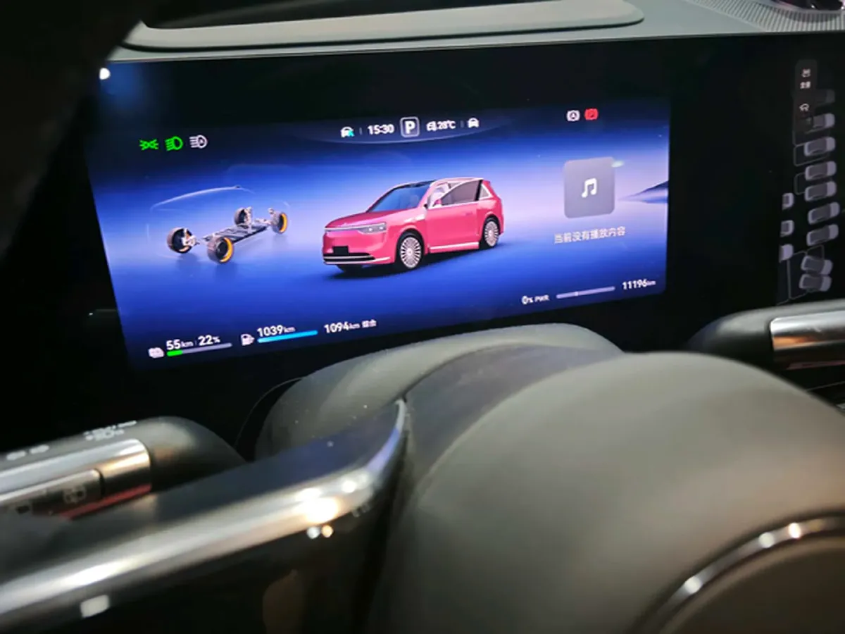 2025 AITO AITO M8 REEV 160HP REEV 53.4KWH,autocango,china used car exporter,china ev exporter,chinese used car exporter,chinese used ev exporter