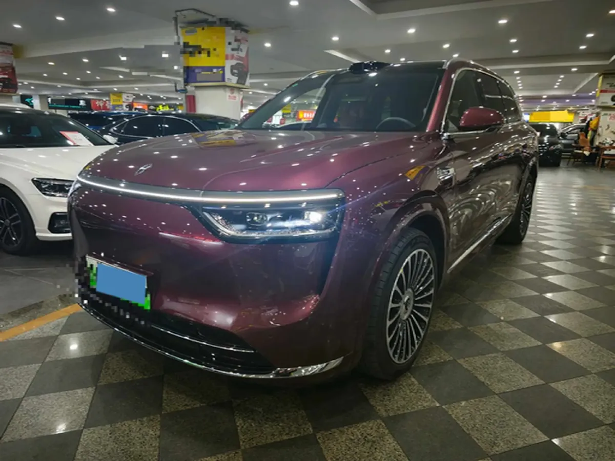 2025 AITO AITO M8 REEV 160HP REEV 53.4KWH,autocango,china used car exporter,china ev exporter,chinese used car exporter,chinese used ev exporter