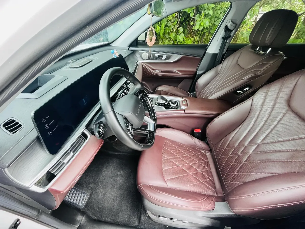2024 Chery Tiggo 8 PRO 1.6T 197HP L4 7DCT,autocango,china used car exporter,china ev exporter,chinese used car exporter,chinese used ev exporter